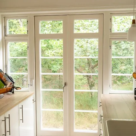 펜션 Red Stone House By Dueodde *